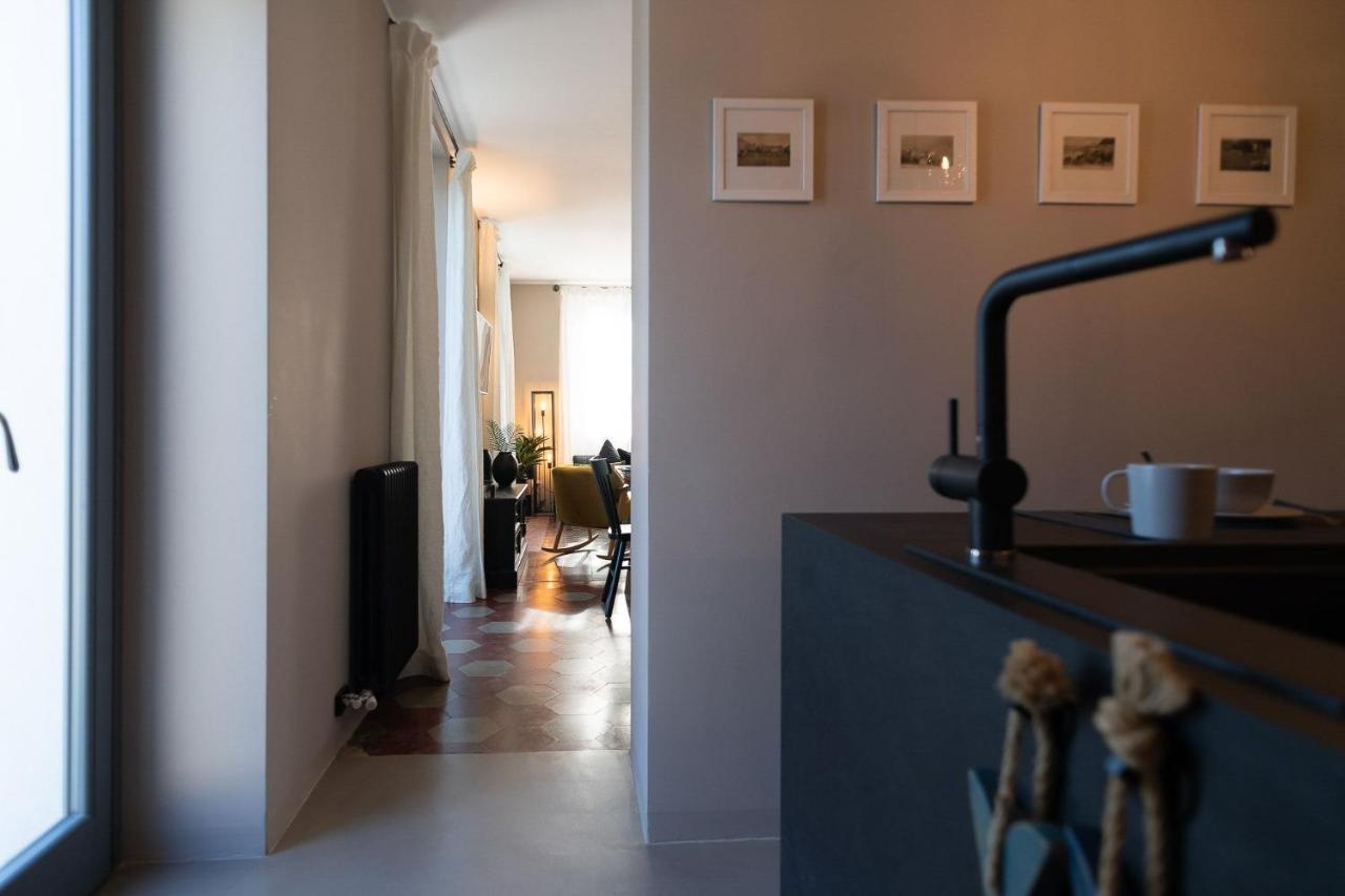 Al Castello I Direkte Seefront I Pool I 12 Gaeste I 4sz - 4 Baeder Ferienhaus