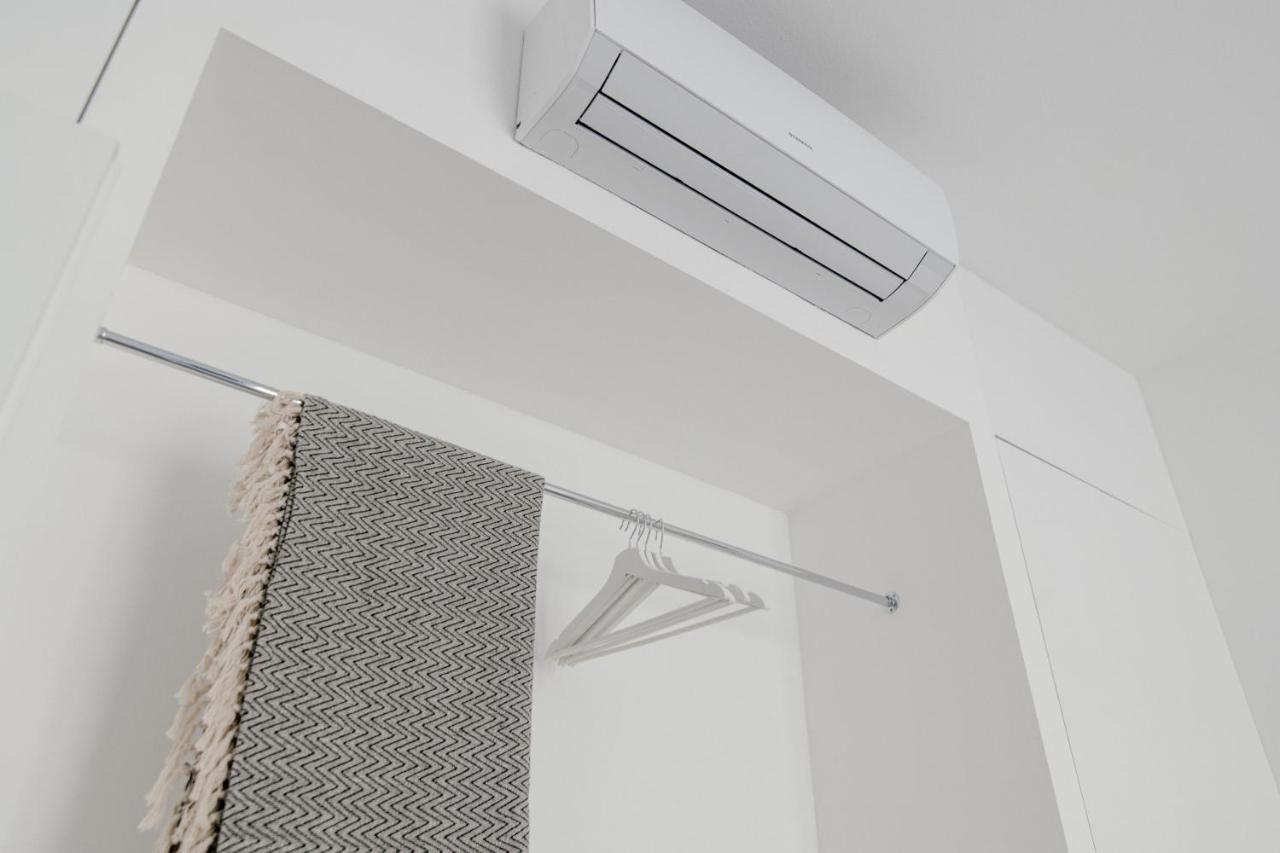Mark's Gallery By Myhomeincomo Apartment Como