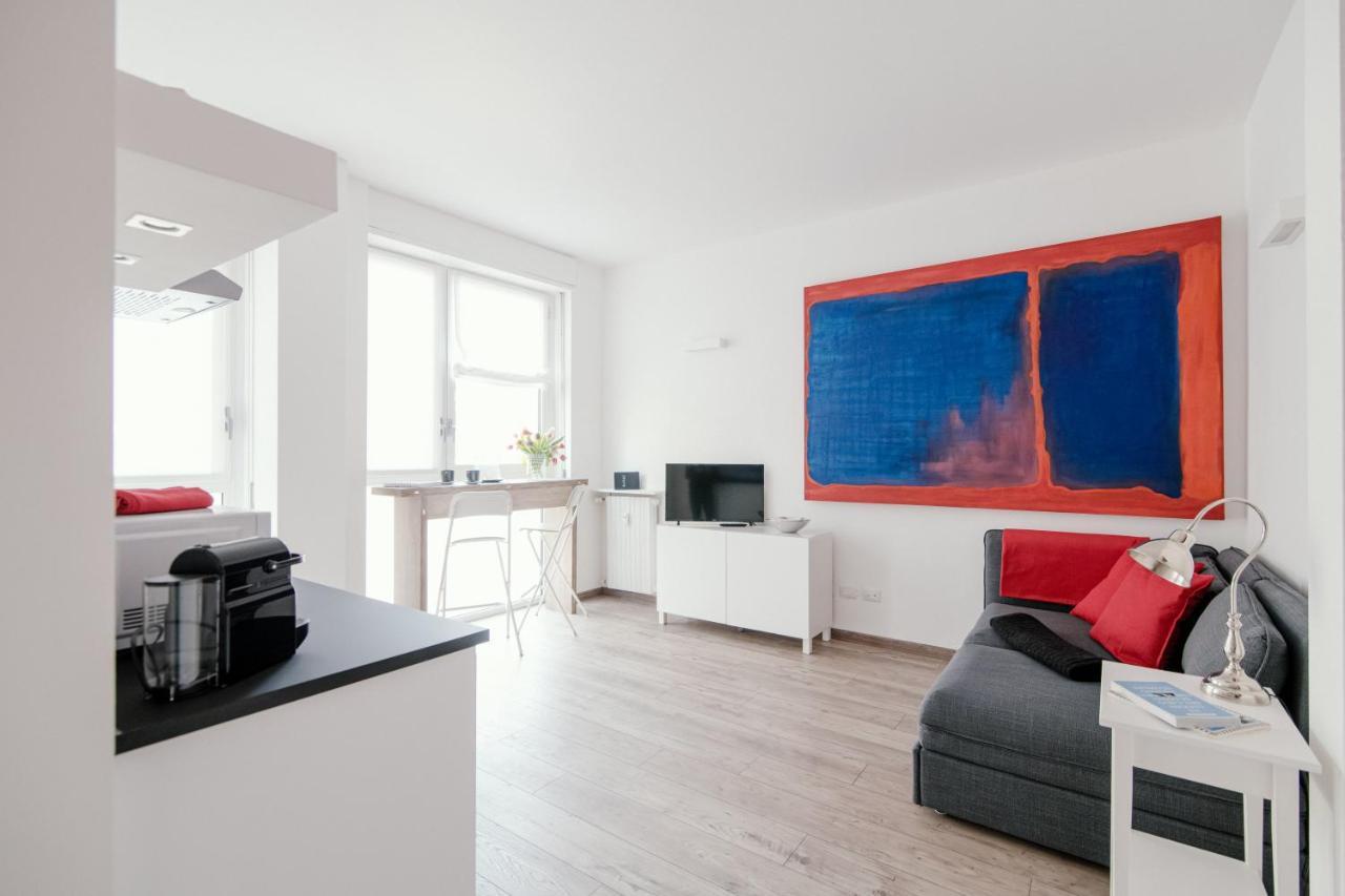 Apartment Mark's Gallery By Myhomeincomo Como