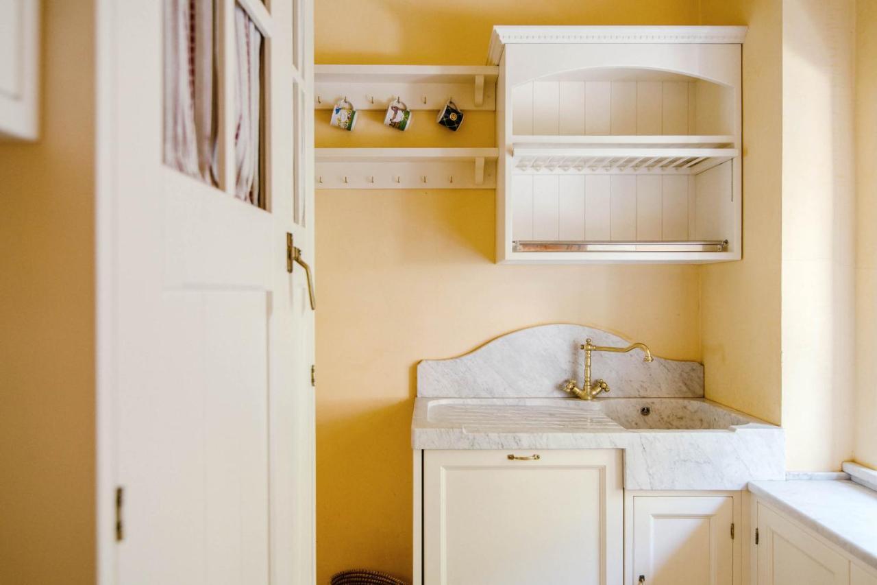 Luxury Le Rose By Myhomeincomo Apartment