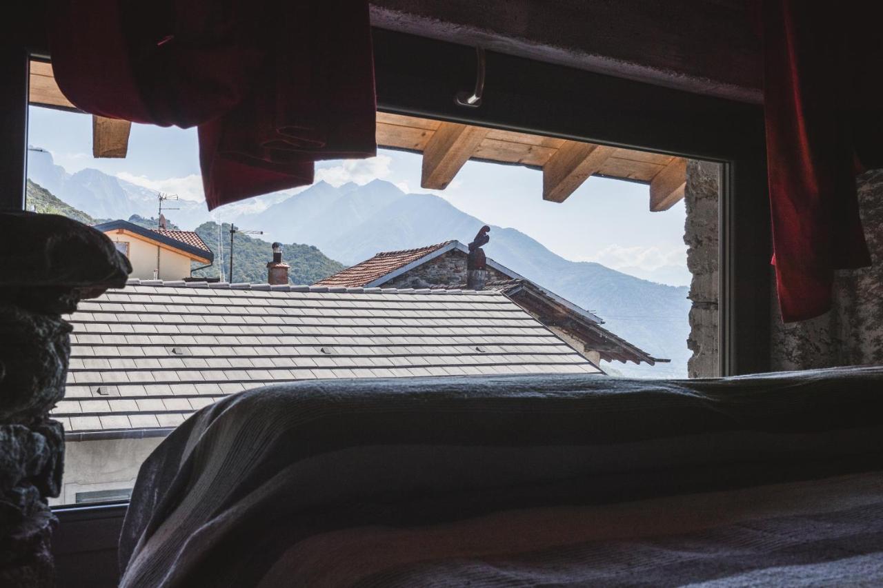 Montemezzo Le In Pietra Vista Holiday home *