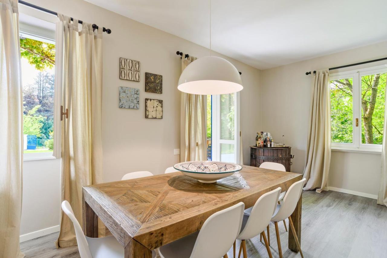 Lovely With Huge Garden Surrounded By Nature Villa *