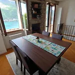 Casale Sul Lago Di Como