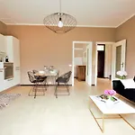 Lakeside Relais