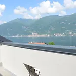 White Suite - Jacuzzi, Swimming Pool & Lake View
