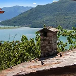 Il Ciliegio Sul Lago