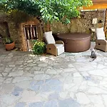 Da Betty Nel Borgo