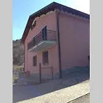 Casa Carolina Ground Floor Apartment 2-4 Sleeps