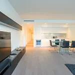 Lakefront Apartment Private Parking And Pool