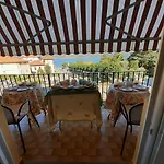 Tosca House