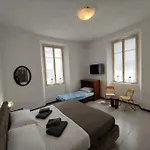 Casa J