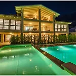 Villa Tadi Laro Luxury Deluxe Comer See Colico