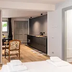 Wisteria Court - Suite 2 - Menaggio