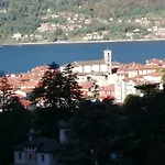 Lake And Guzzi View - Holiday Home