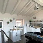 Skyway Apartment With Private Lake View Terrace