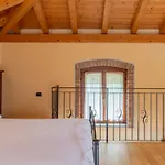 Holiday Home Vince - Dox200 By Interhome