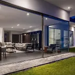 Modern Eco-Friendly Villa On Lake Como