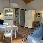 Il Granaio - Lake Como Heritage Home In Molino Maufet Watermill - Rustic Escape