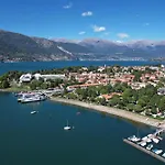 Bungalow Lake View