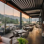 Hilton Lake Como