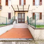 Patio & Parking - Self Check-In & Access