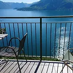 Lakecomoweb Apartments