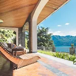 Luce Del Lago