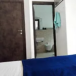 B&B Rosa Blu
