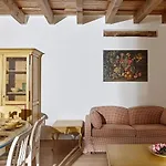 Altido Provencal House
