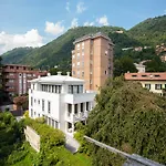 West-Park Suite With Parking By Holiday Solutions
