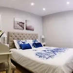 Lora Center Room