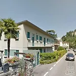 Park Apartment With Free Parking