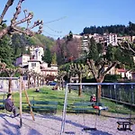 Riva Di Faggeto Lario