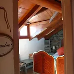 B&B \