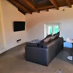 Bellagio Apartment Pool Free Parking Near Lake