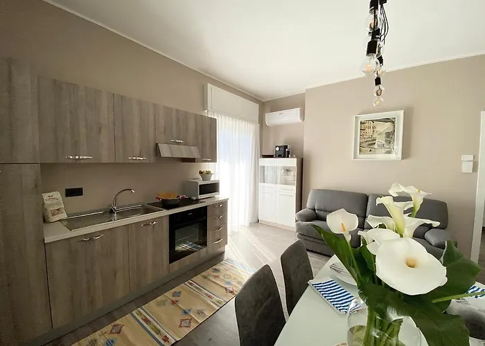 Appartamento Renzo, Dongo, Lago Di Como