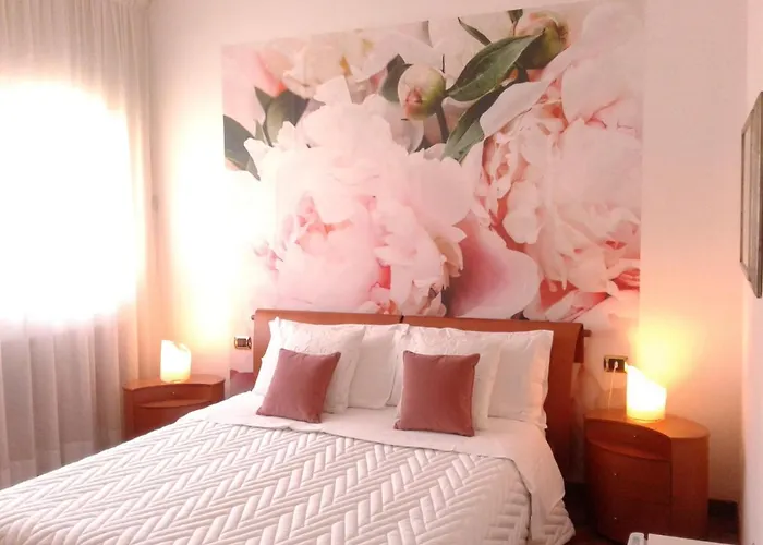 Tosca House