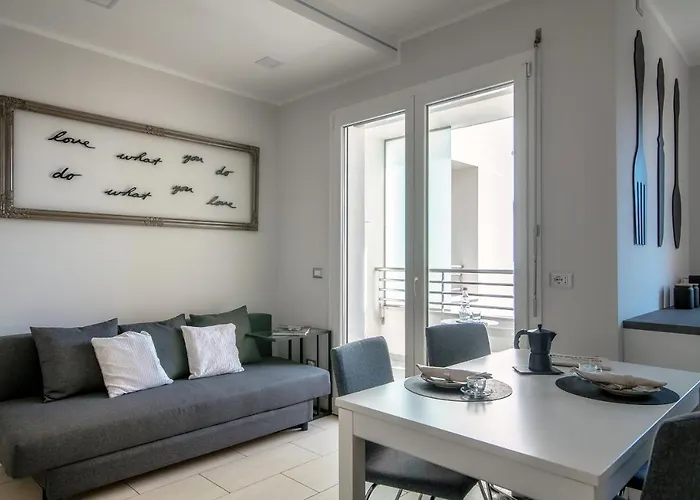 Spacious Joivy Apt In Stunning Como