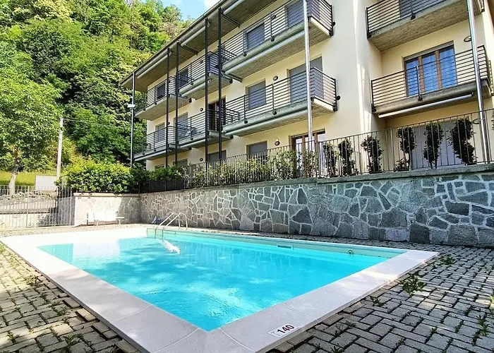 Apartment With Swimming Pool And Lake View - Larihome A17