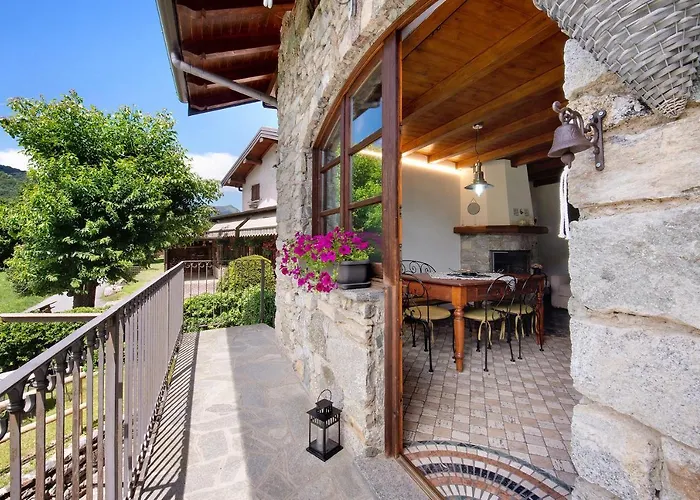 Farmhouse Of Grandfather Chek