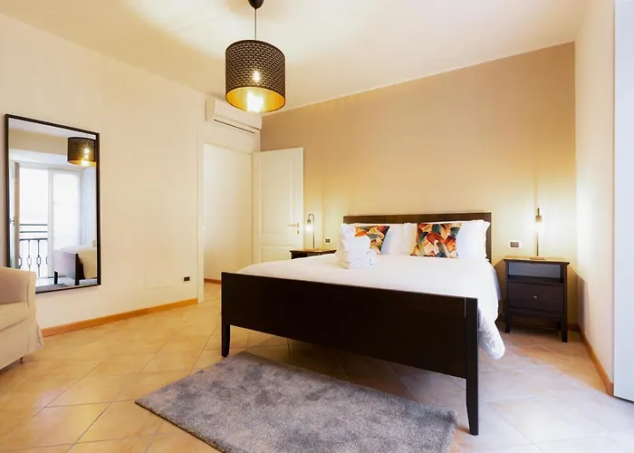 Porta Torre Como Apartment - By Relais Di Giada