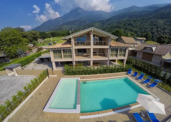 Villa Tadi Laro Luxury Deluxe Comer See Colico