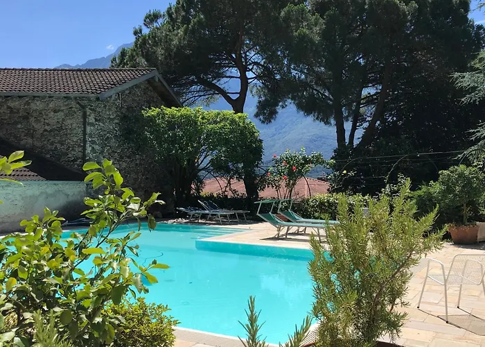 Villa Eden Jacuzzi Pool & Private Parking