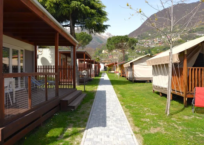 Camping Italia 90 Apartments