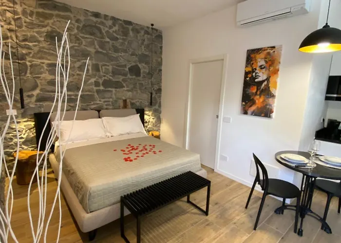 Room 1913
