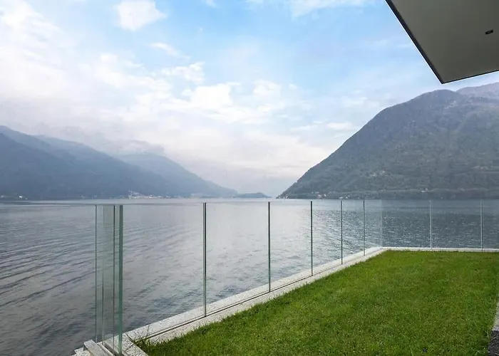 Modern Eco-Friendly Villa On Lake Como