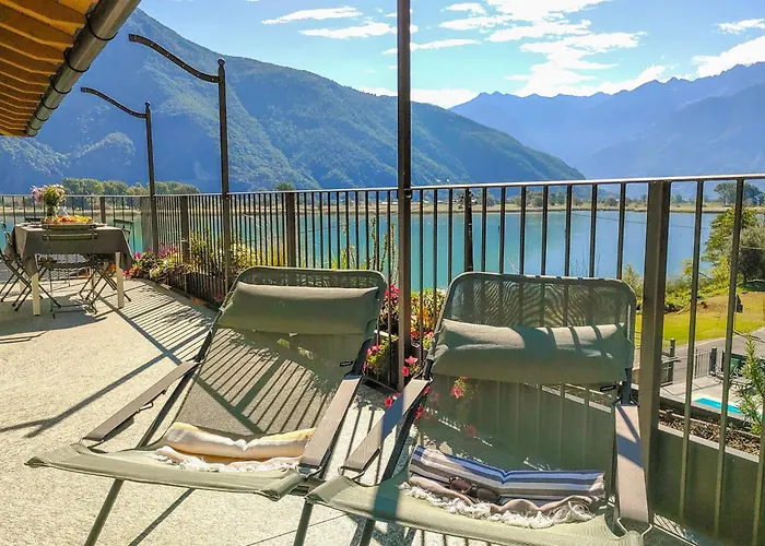 Dascio Silence mit Pool und Panorama Ballkon