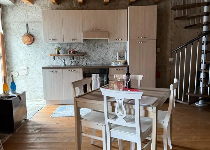 Stone House: Fairytale Flat With Magic Lake View