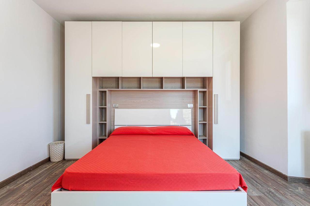 Apartment Lake View Cremia