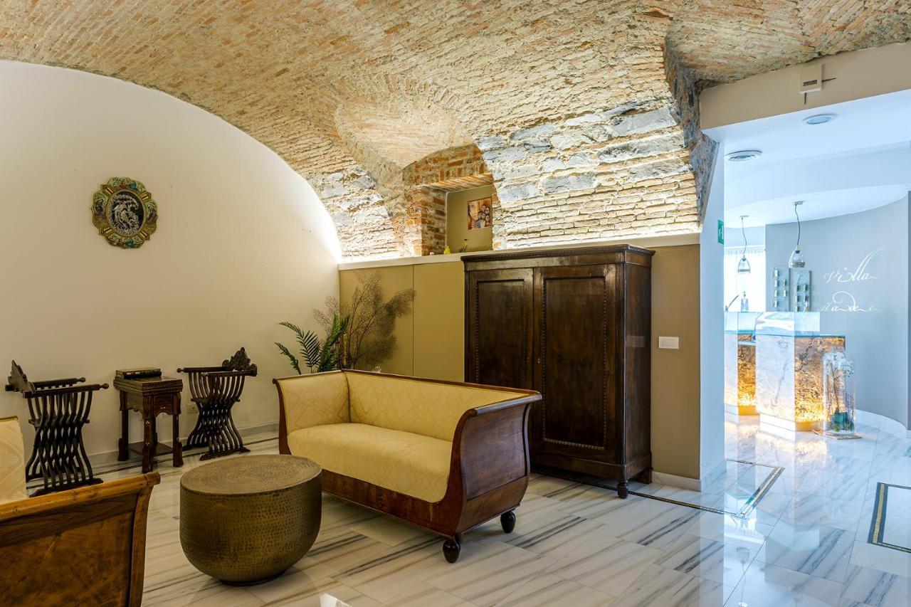 Garni Hadeel Hotel Cadenabbia
